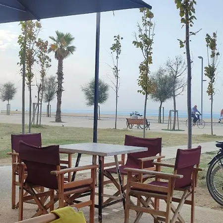 Apartment Promenade 3-bedroom With Large Balcony. *