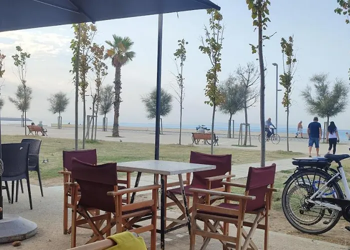 דירה Promenade 3-bedroom With Large Balcony. *